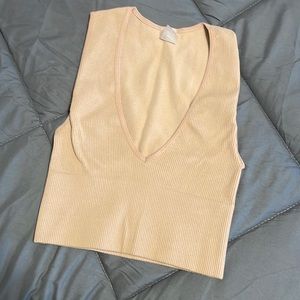 Dynamic nude crop top